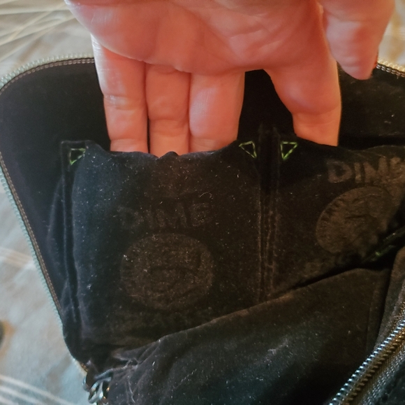 Padded Pouch - Picture 5 of 6